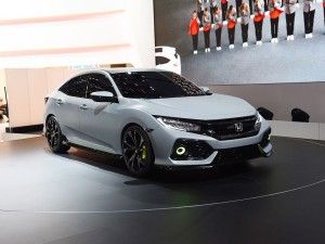 2017年上市 新思域两厢量产版谍照曝光