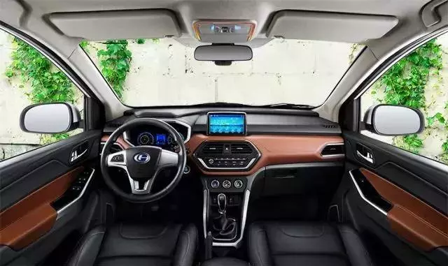 天气渐凉,特殊天气行车你要注意这些